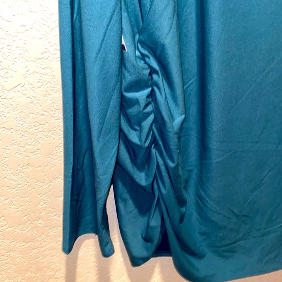 Time And True Women’s Green Maternity LongSleeve Shirt - Picture 5 of 5